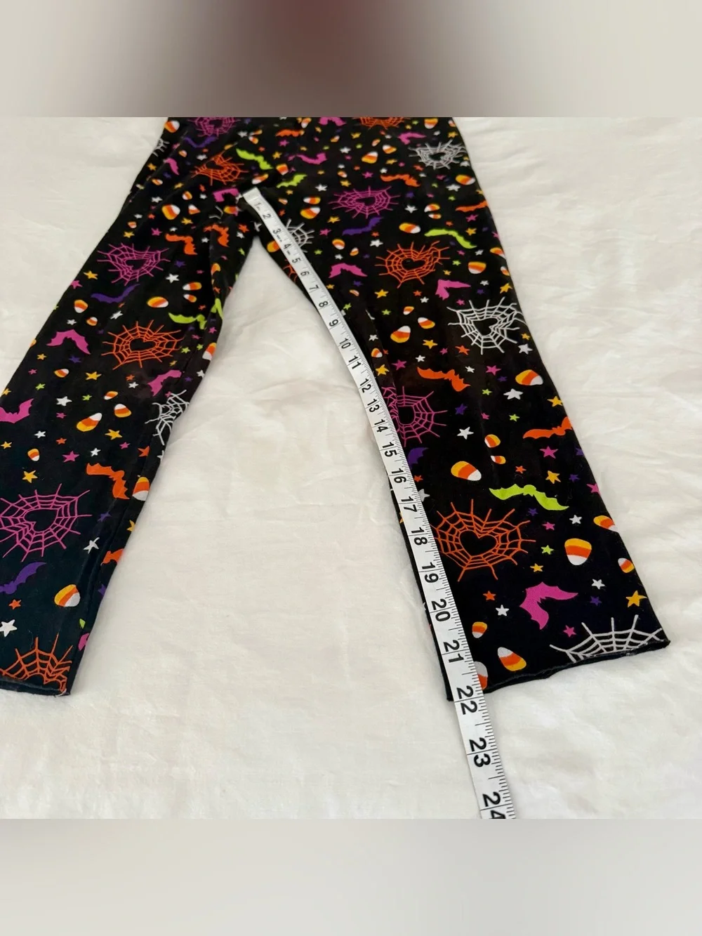 Way to Celebrate Girls Halloween Cropped Leggings Spooky Bats Spiderwebs XXL